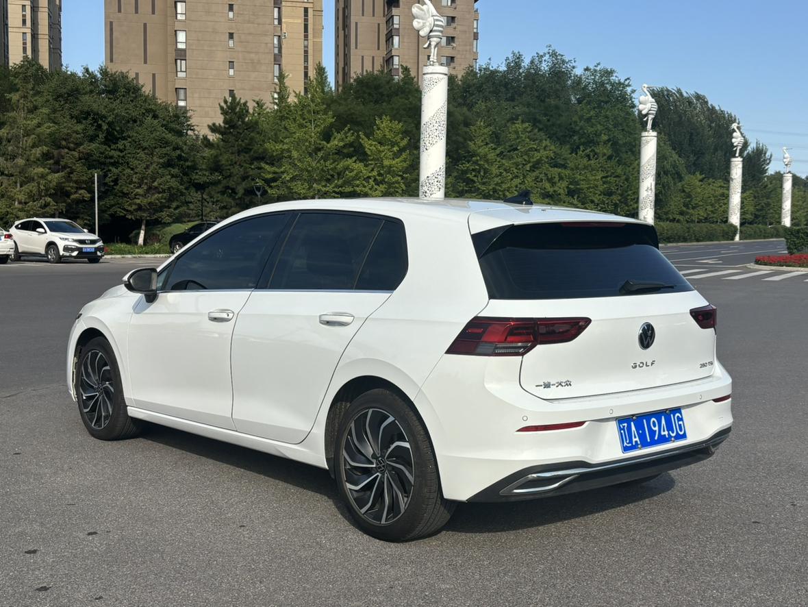 Volkswagen Golf Sportsvan 2021 thumb 2