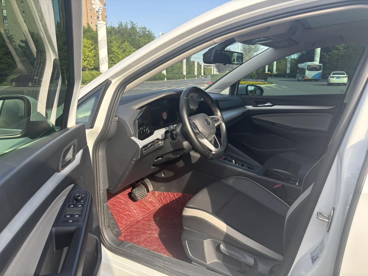Volkswagen Golf Sportsvan 2021 thumb 6
