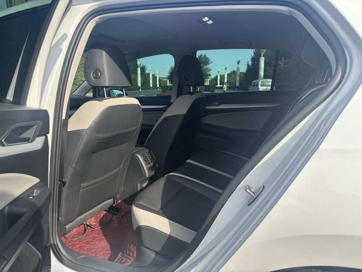 Volkswagen Golf Sportsvan 2021 thumb 7