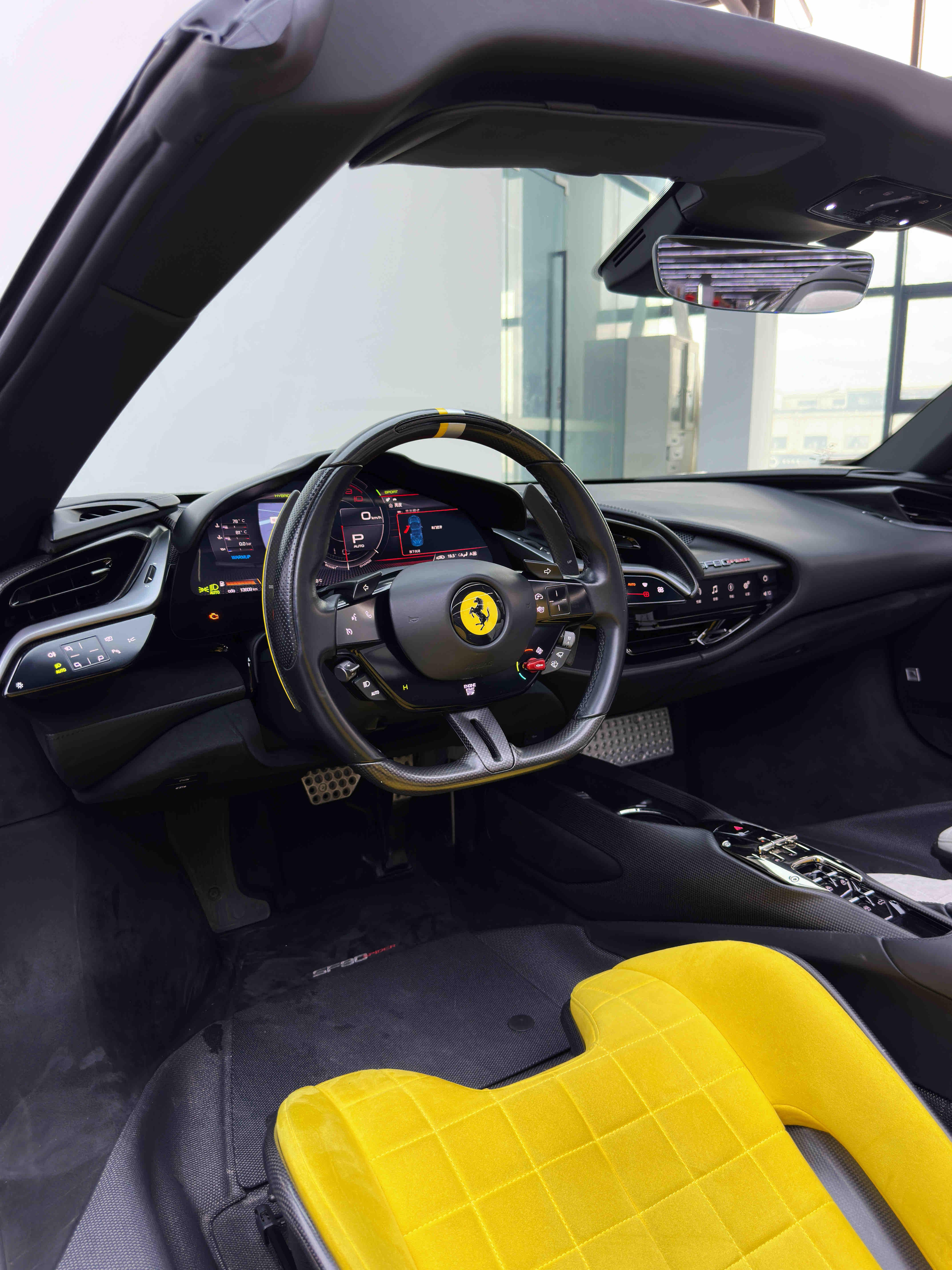 Ferrari SF90 2021 thumb 9