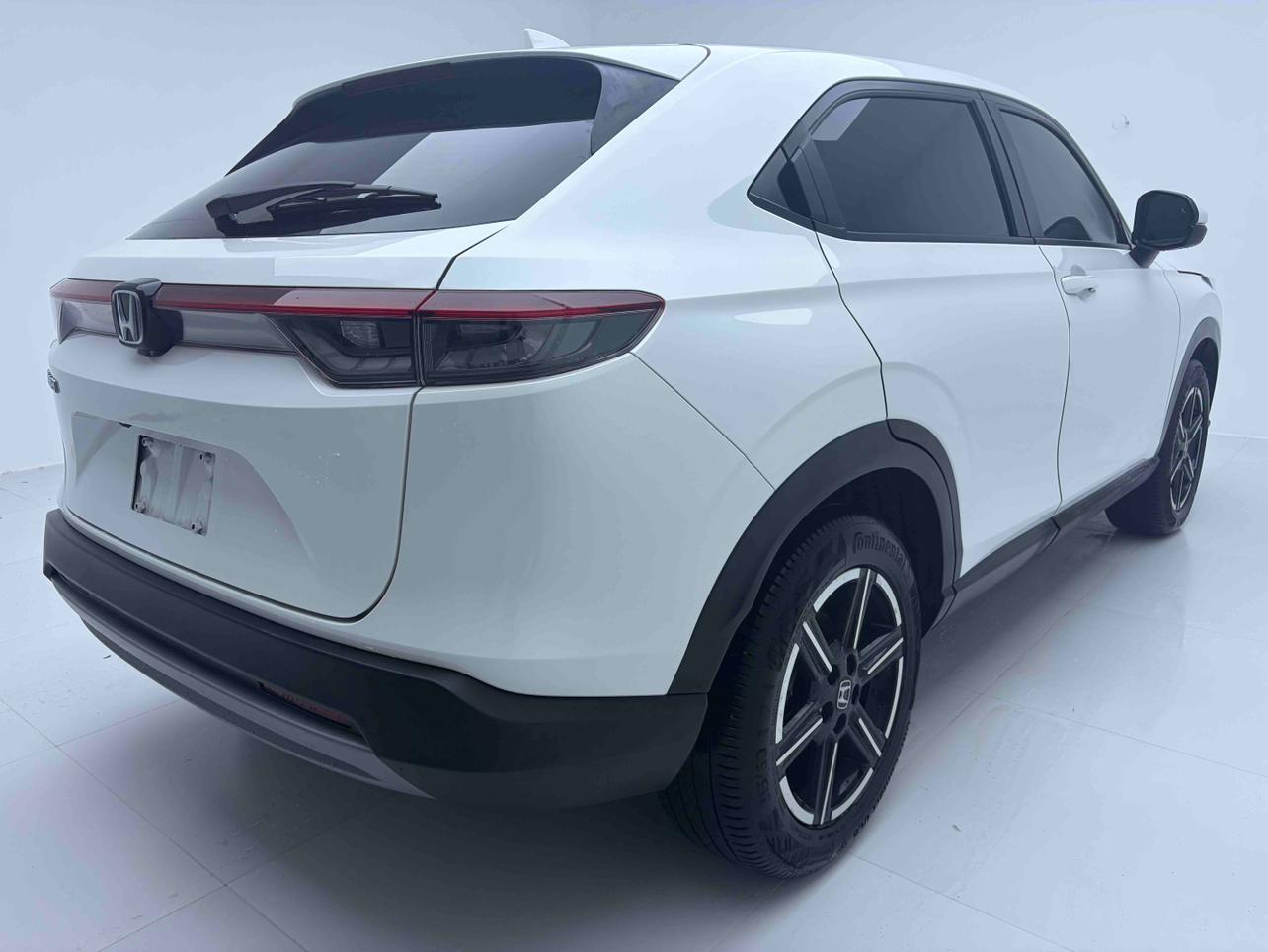 Honda Vezel 2023 thumb 4