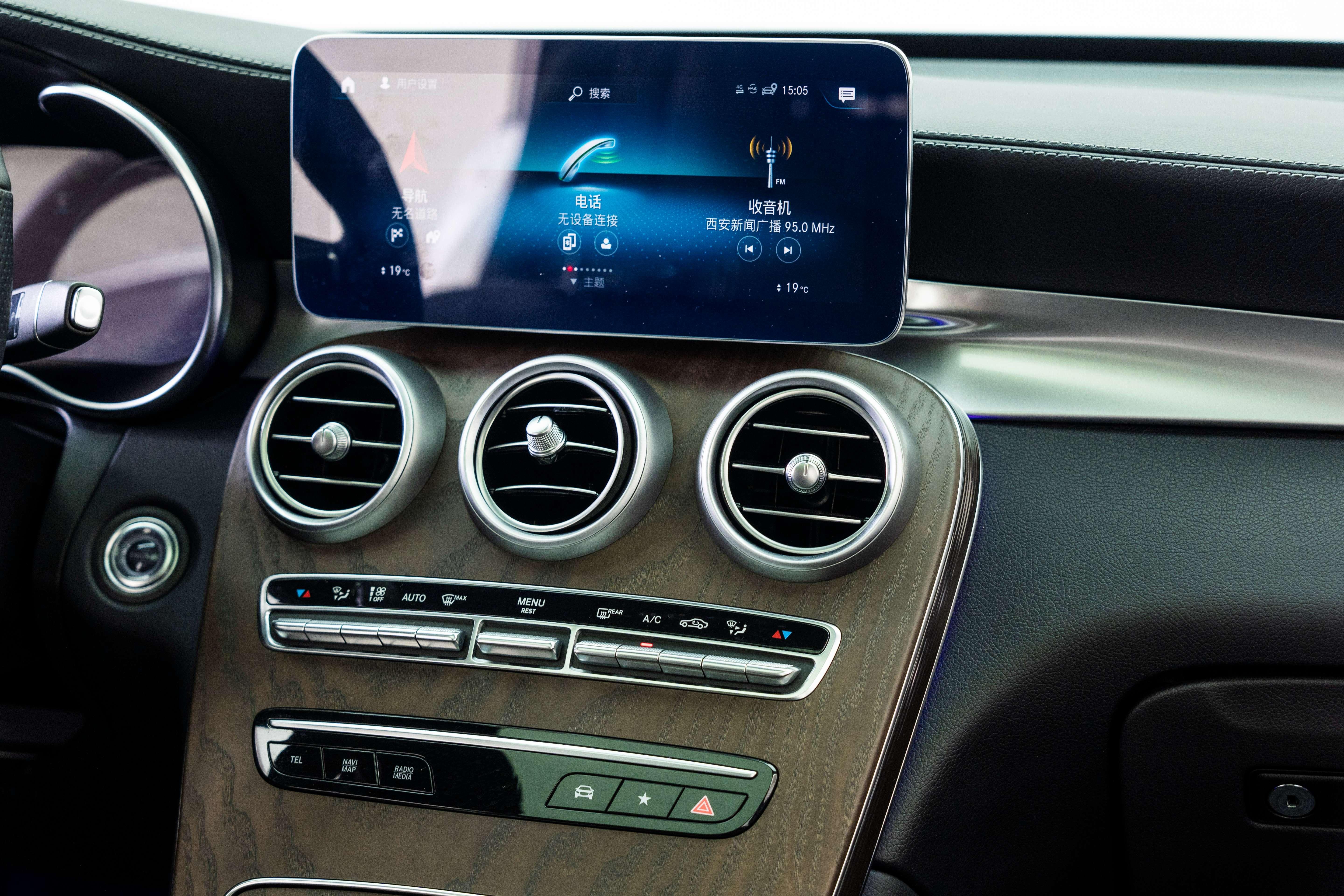 Mercedes-Benz GLC 2022 thumb 12