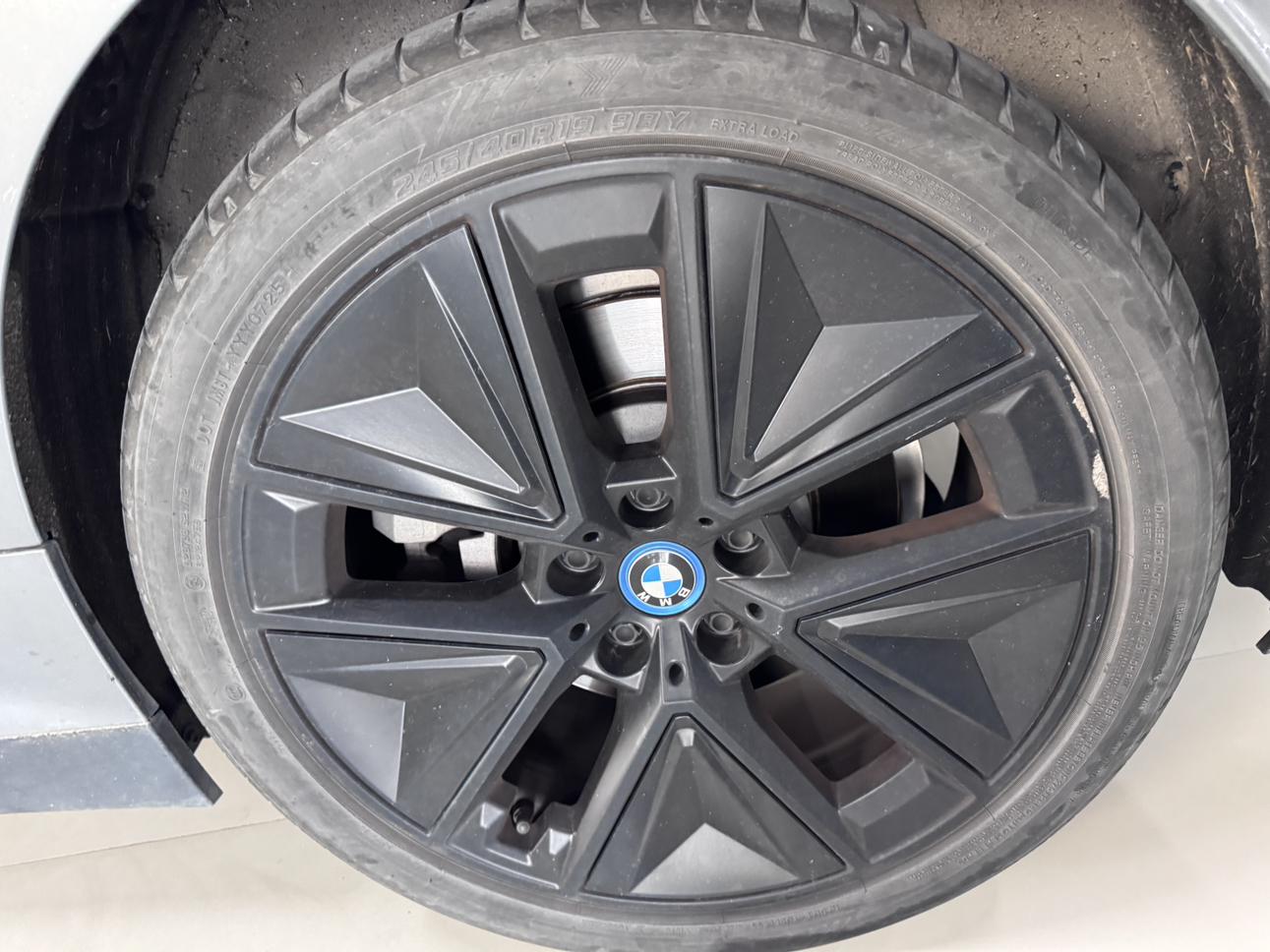 BMW i3 2023 thumb 7