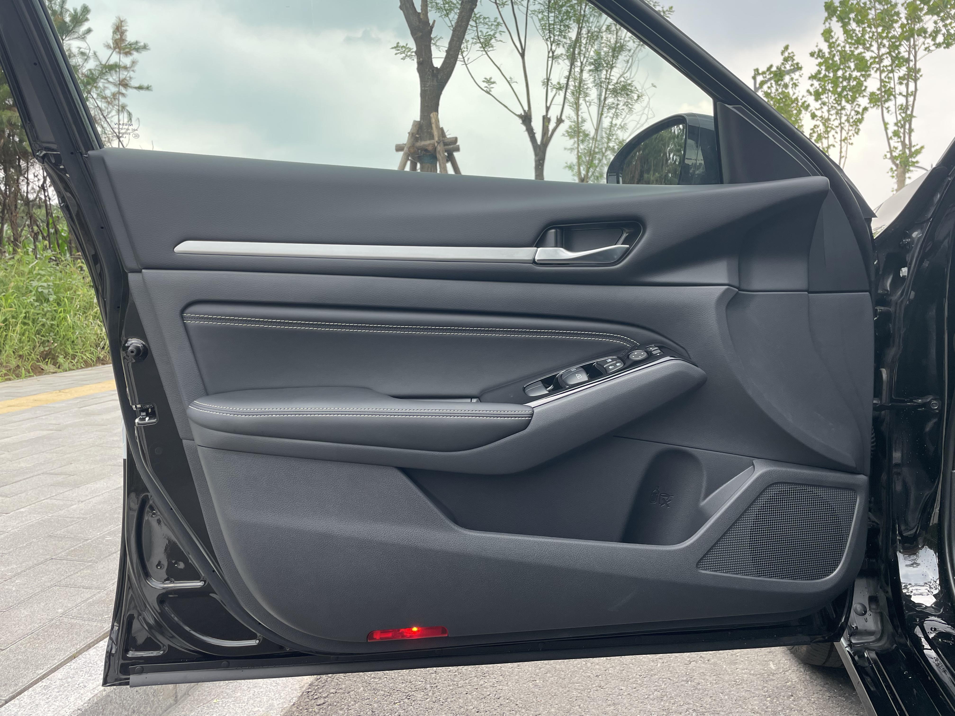 Nissan Altima 2024 thumb 11
