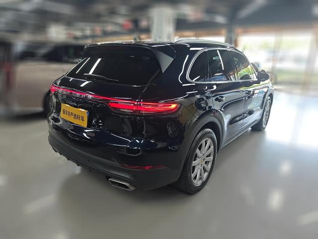 Porsche Cayenne 2019 thumb 2