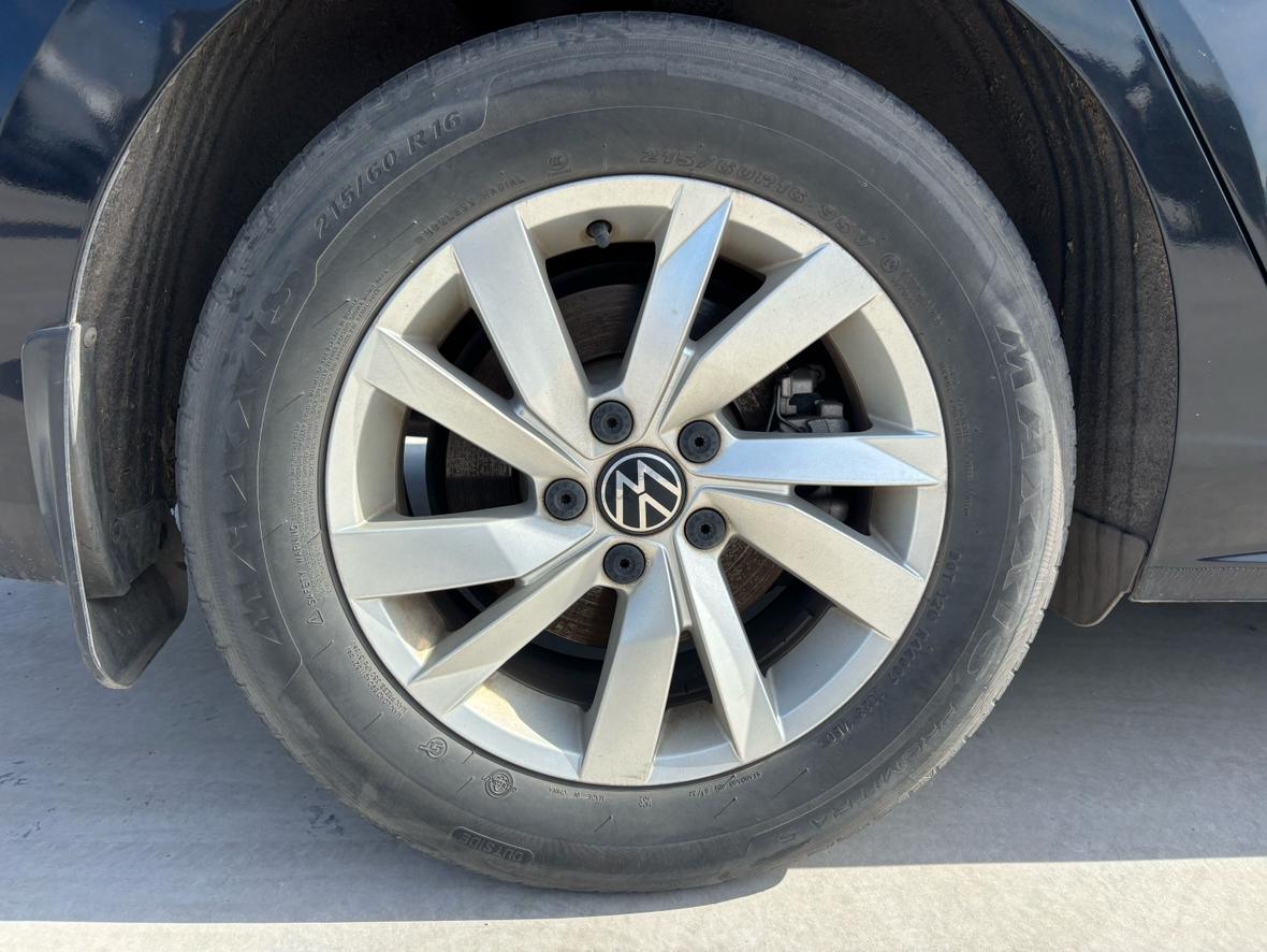 Volkswagen Passat 2022 thumb 5