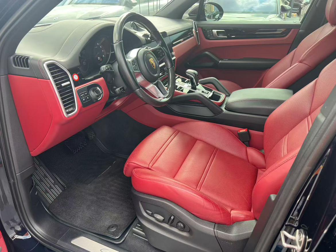 Porsche Cayenne 2022 thumb 6
