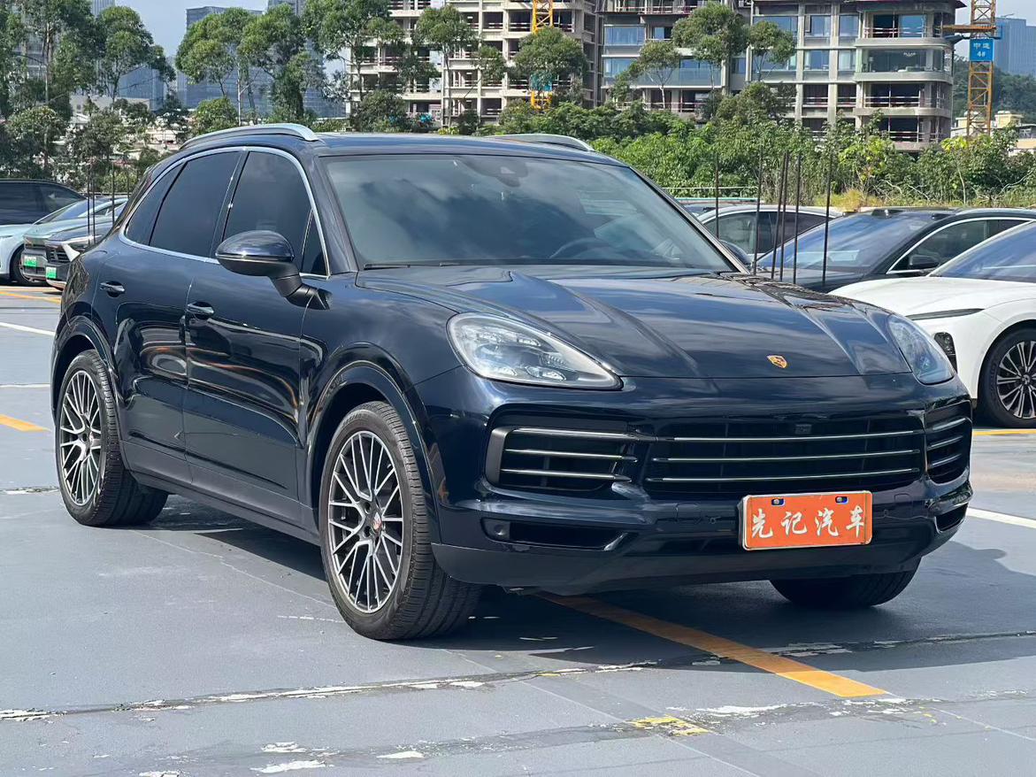 Porsche Cayenne 2022 thumb 9