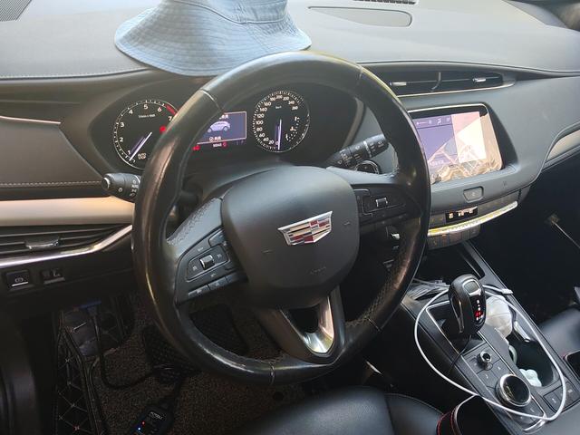 Cadillac XT4 2018 thumb 5