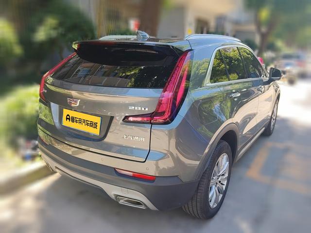 Cadillac XT4 2018 thumb 12