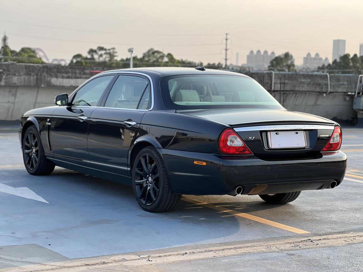 Jaguar XJ 2007 thumb 2