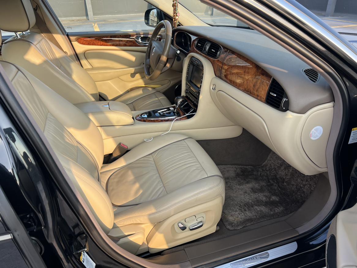 Jaguar XJ 2007 thumb 8