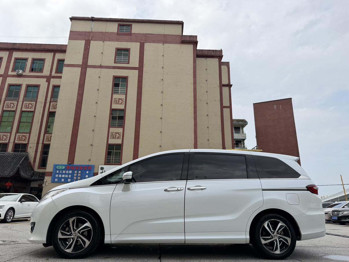Honda Odyssey 2017 thumb 2