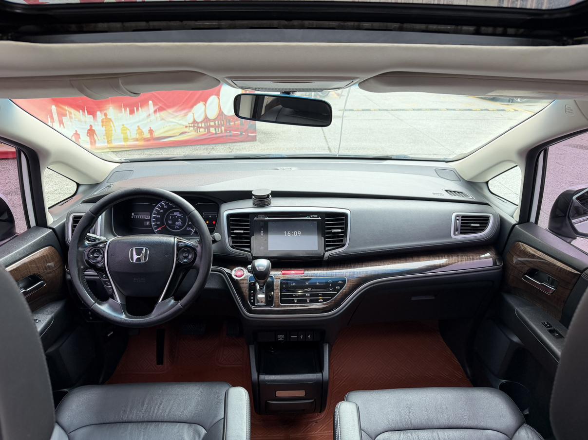 Honda Odyssey 2017 thumb 8