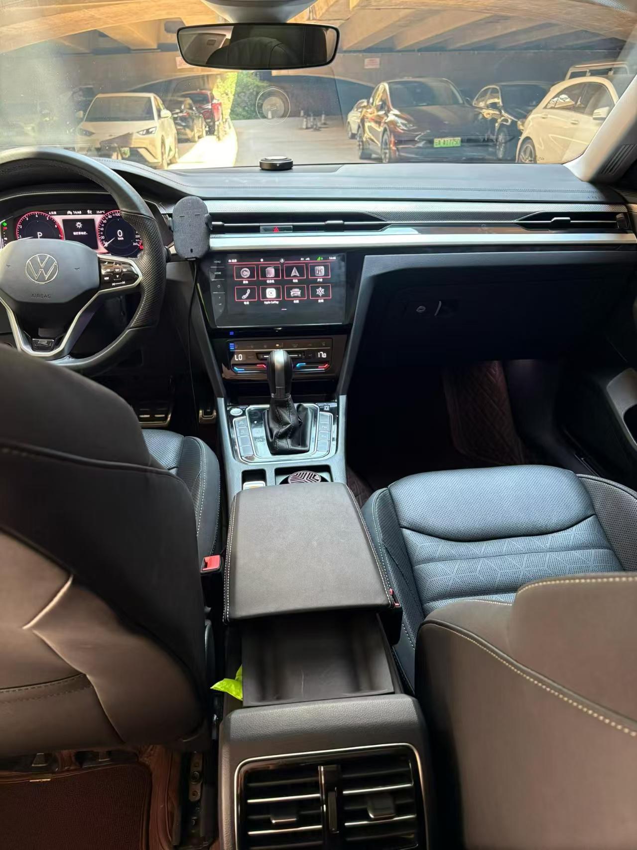Volkswagen Arteon 2021 thumb 6