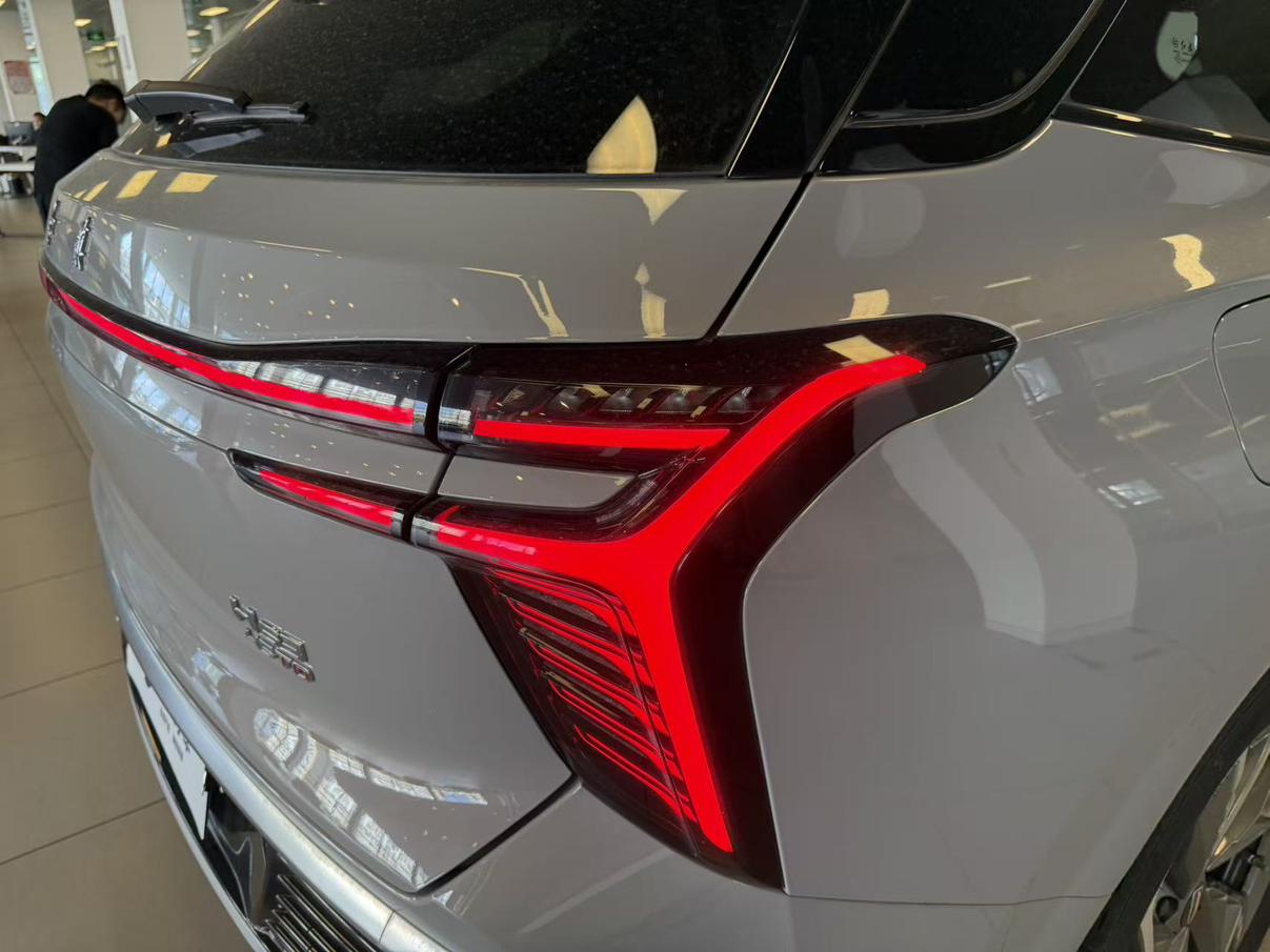 Hongqi HS3 2023 thumb 7