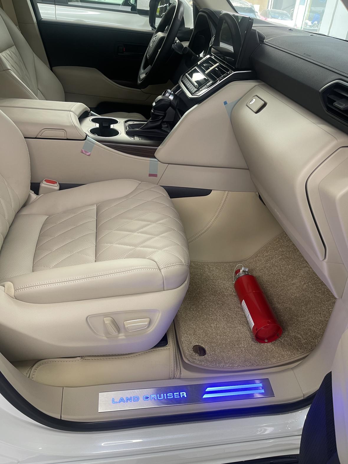 Toyota Land Cruiser 2025 thumb 8