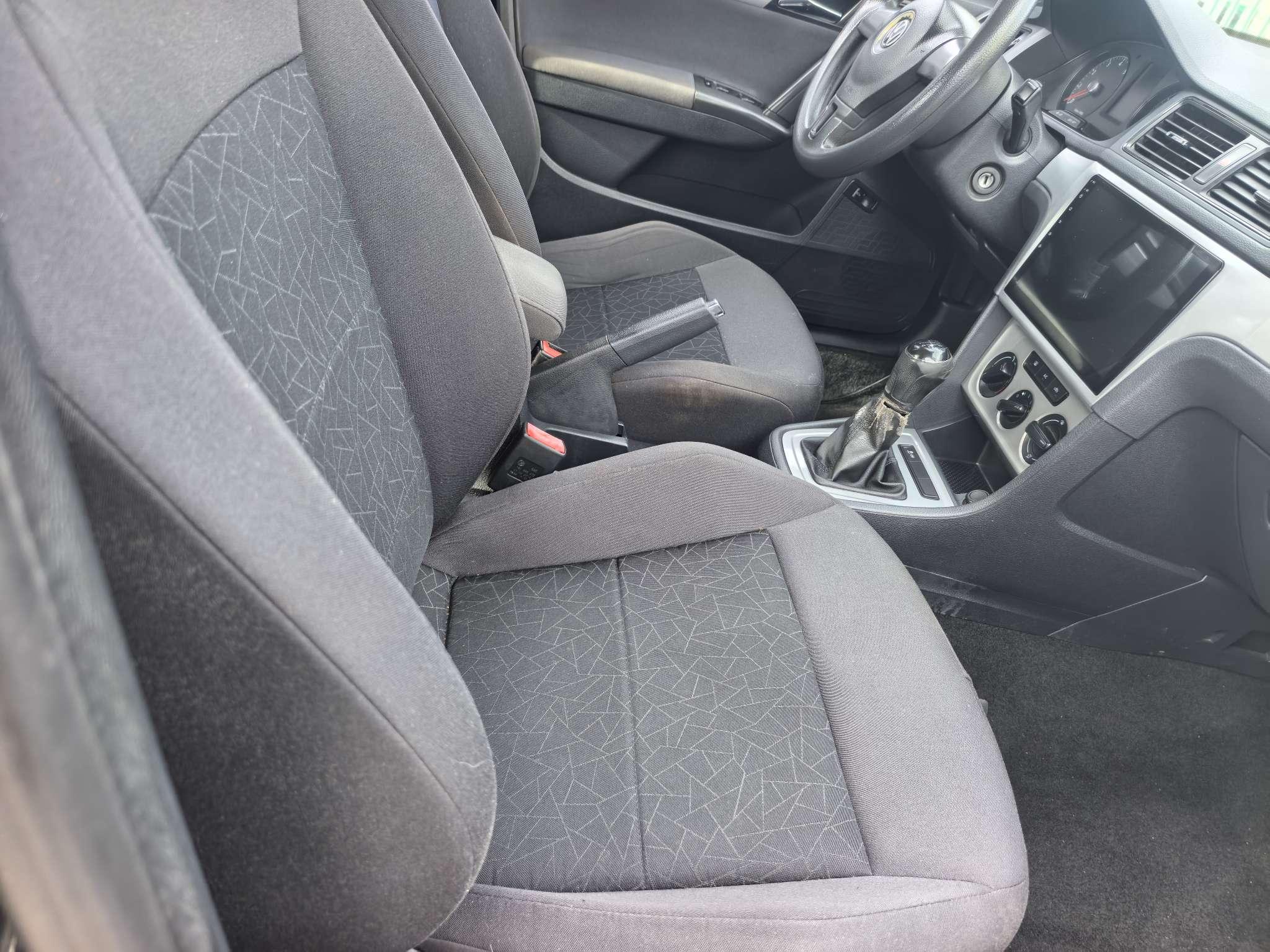 Volkswagen Lavida XR 2013 thumb 3