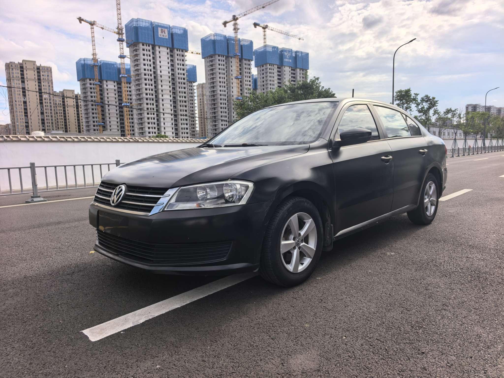 Volkswagen Lavida XR 2013 thumb 10