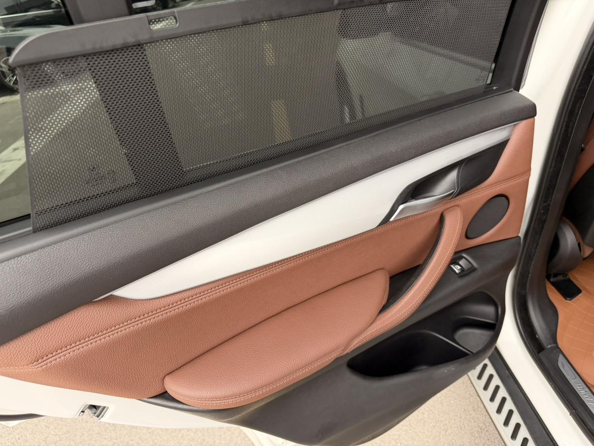 BMW X5 2017 thumb 10