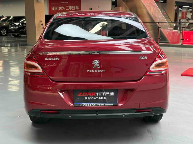 Peugeot 308 2014 thumb 4