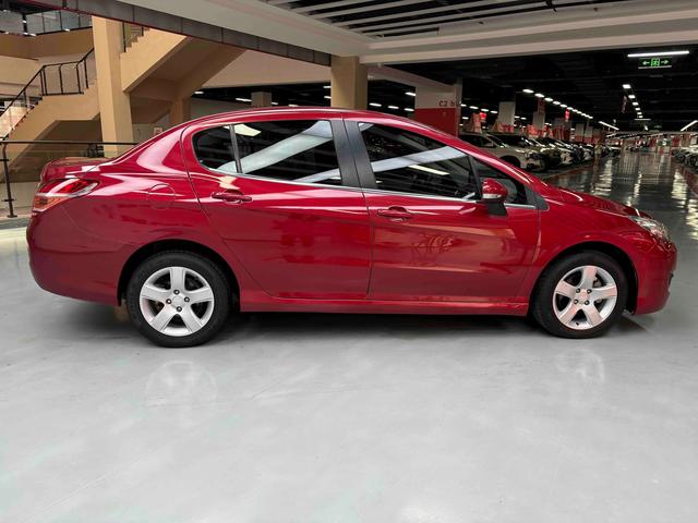 Peugeot 308 2014 thumb 6
