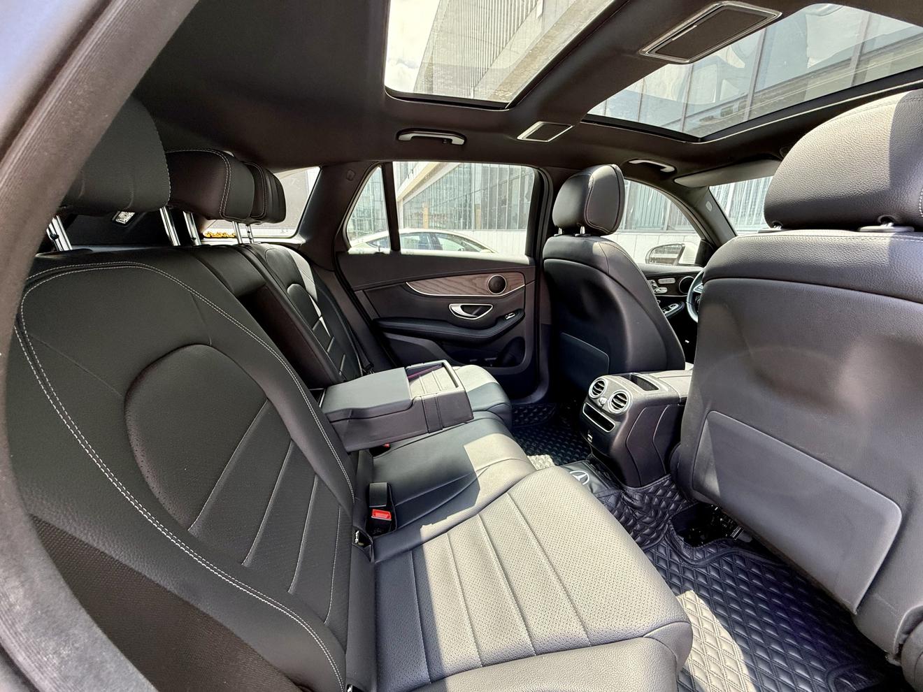Mercedes-Benz GLC 2019 thumb 10