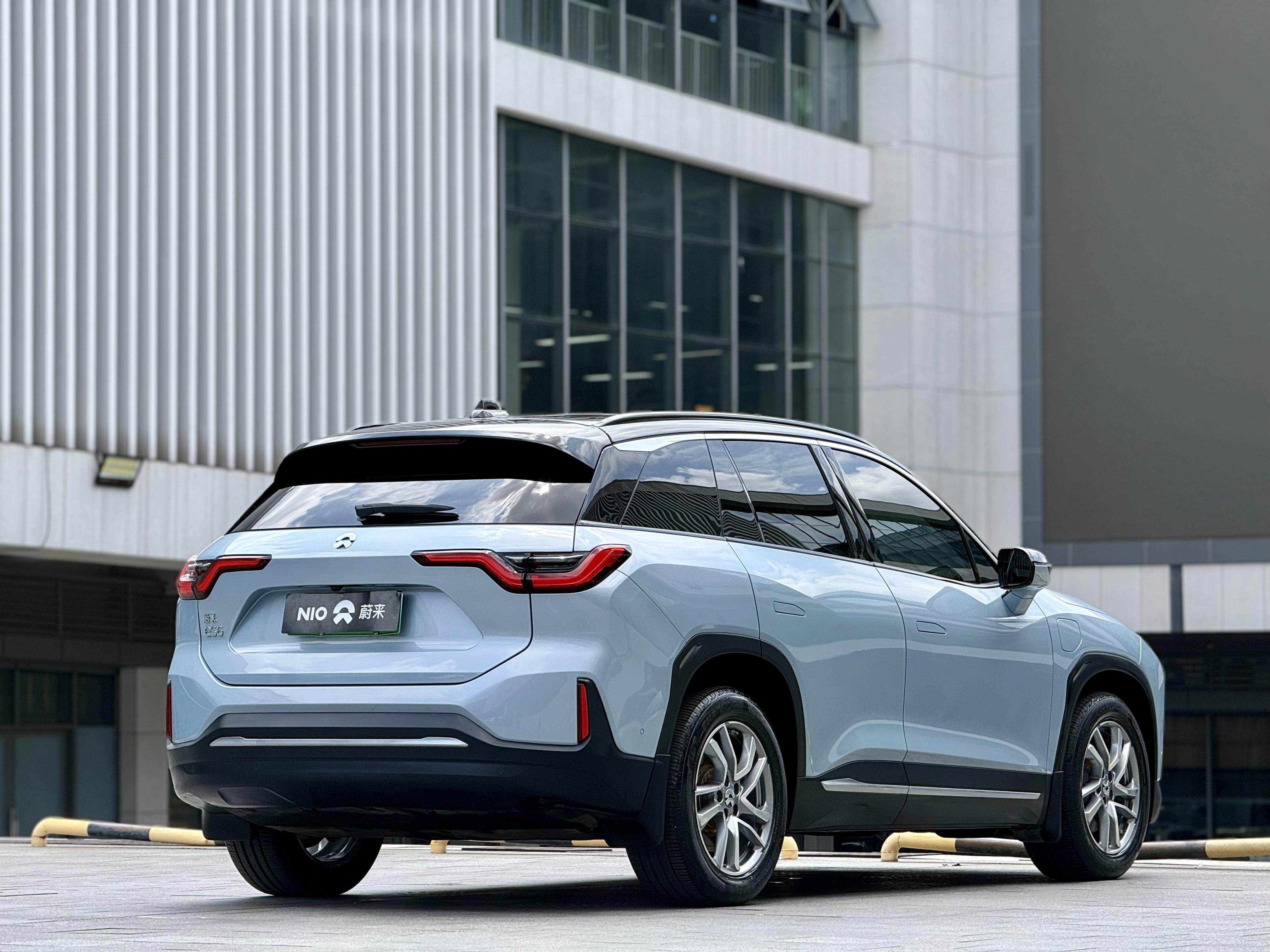 Nio ES6 2020 thumb 5