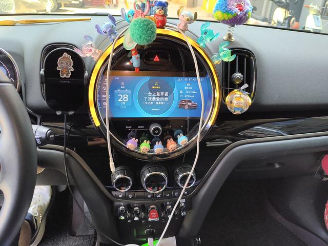 Mini Countryman 2023 thumb 6