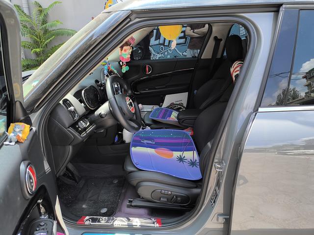 Mini Countryman 2023 thumb 8