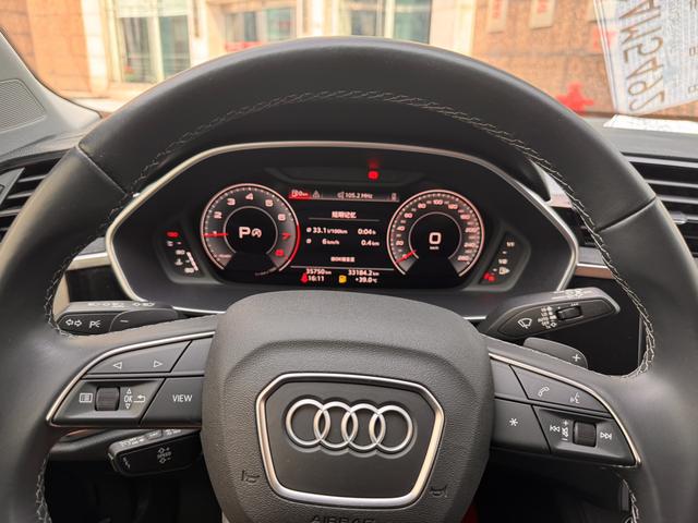 Audi Q3 2023 thumb 11