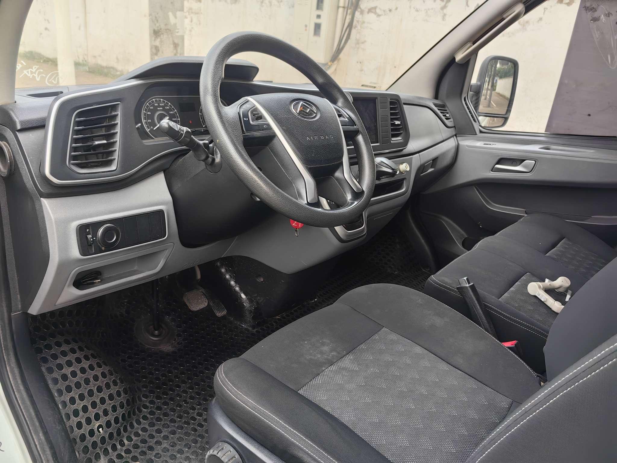 Maxus V80 2023 thumb 7