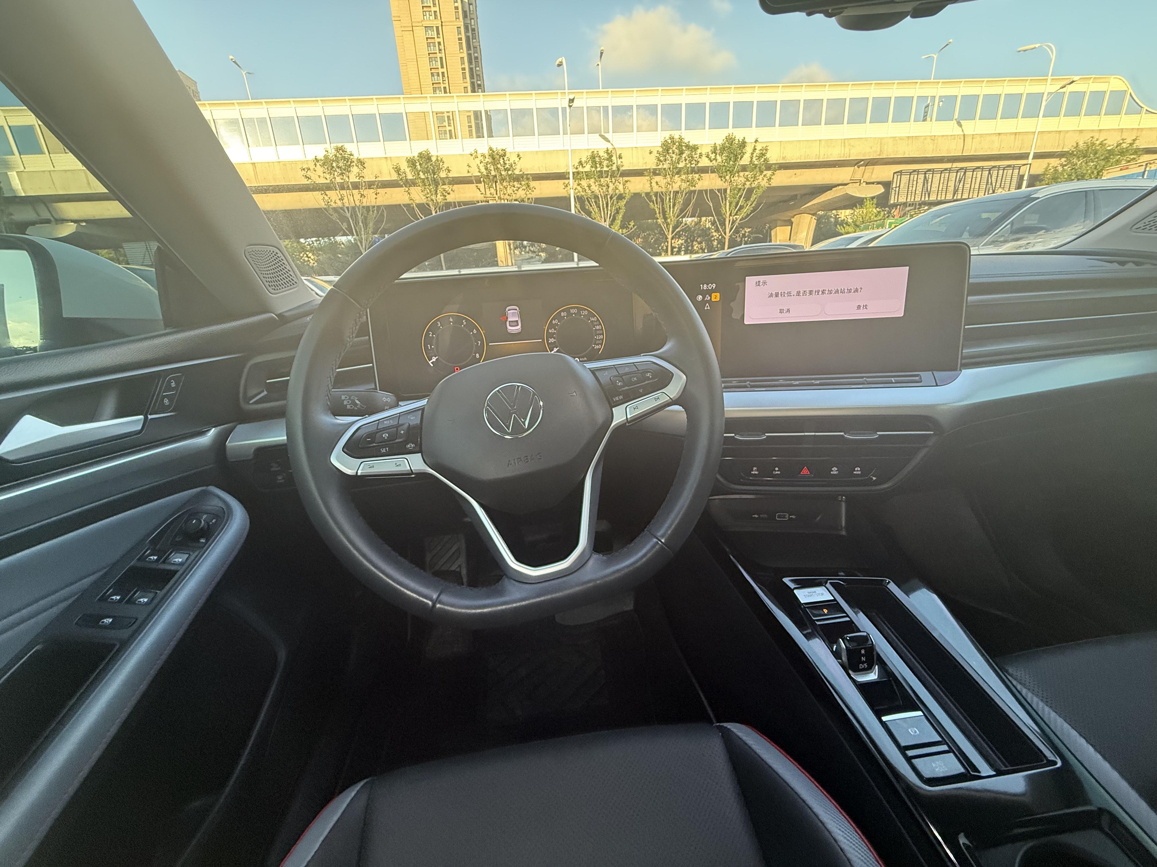 Volkswagen Lamando 2024 thumb 6