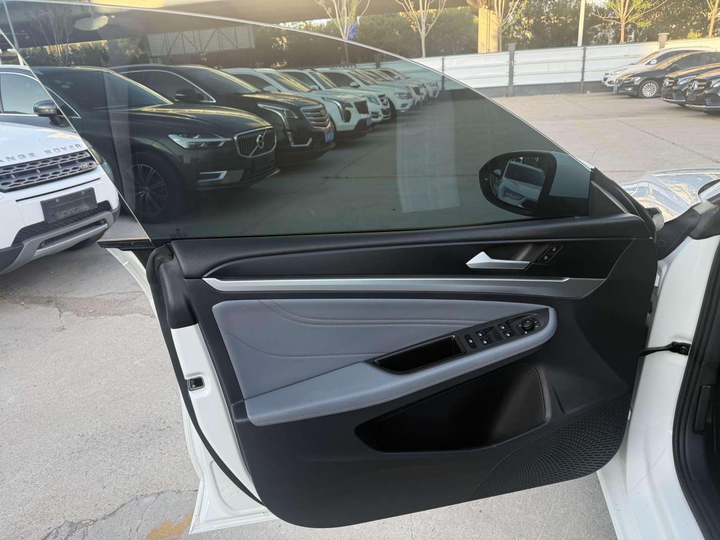 Volkswagen Lamando 2024 thumb 9