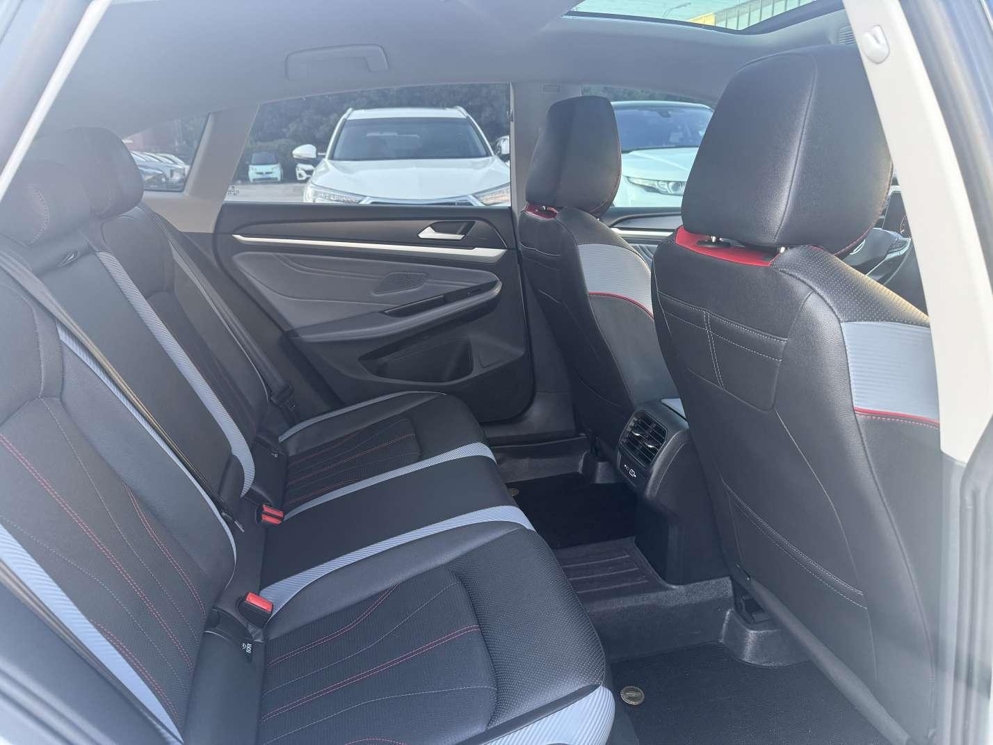 Volkswagen Lamando 2024 thumb 12