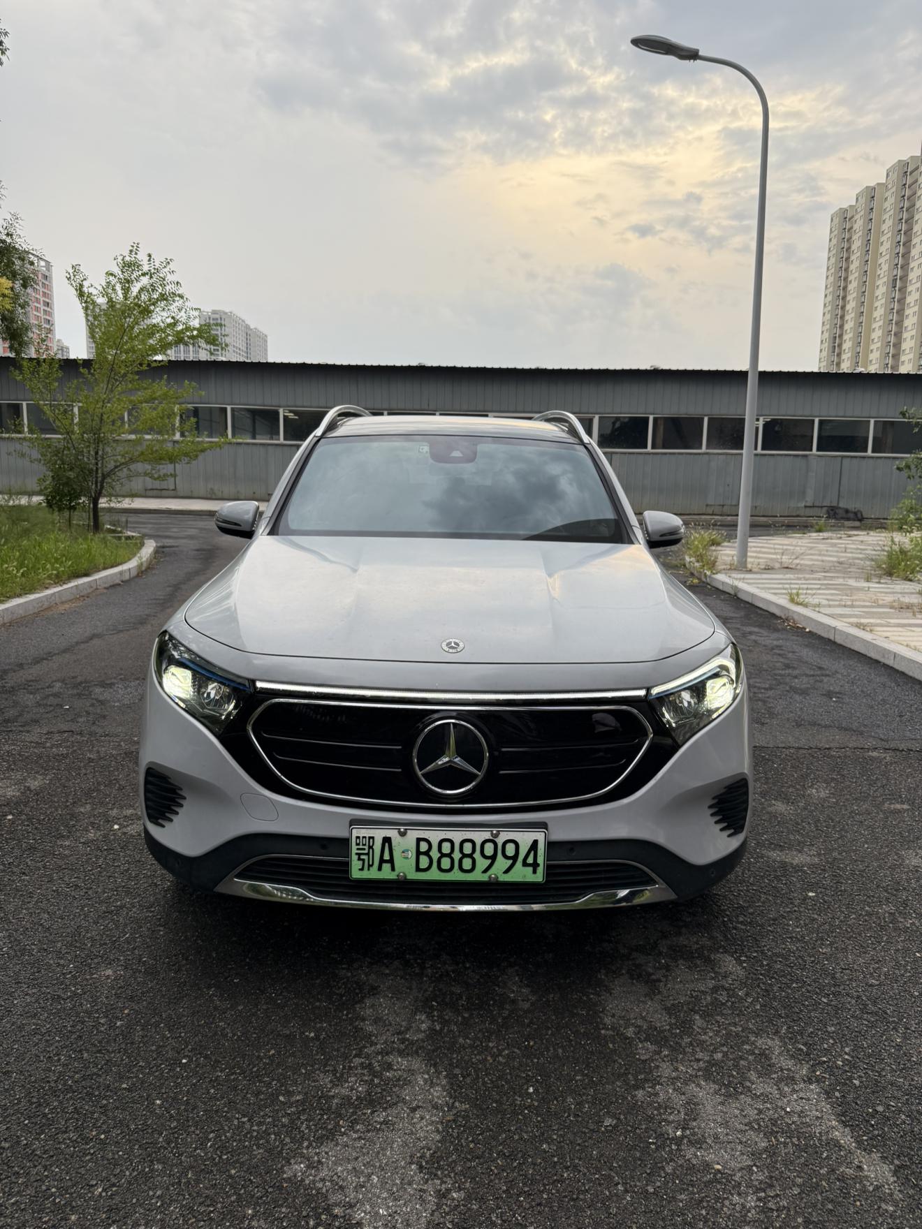 Mercedes-Benz EQB 2023 thumb 12