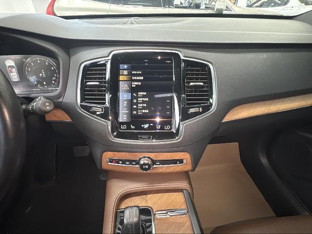 Volvo XC90 2021 thumb 5