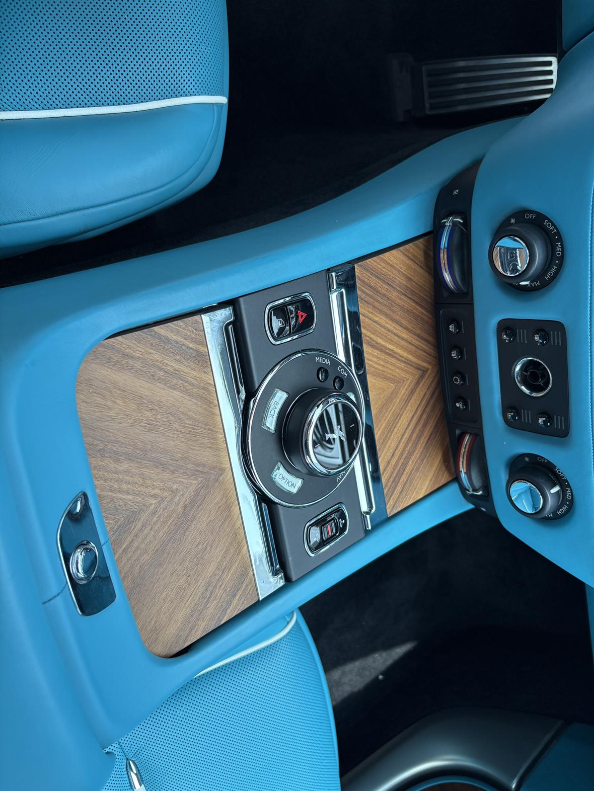 Rolls-Royce Mei Ying 2018 thumb 7