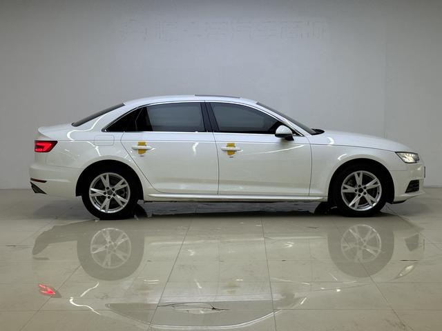 Audi A4 2017 thumb 6