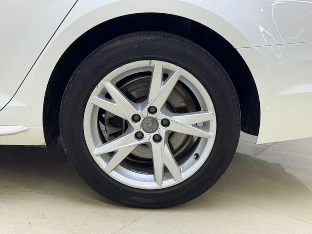 Audi A4 2017 thumb 7