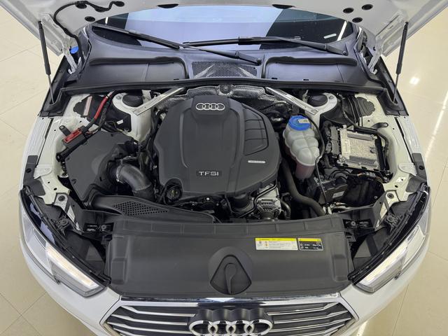 Audi A4 2017 thumb 8