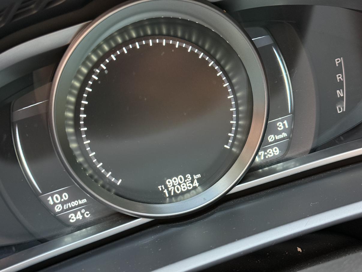 Volvo V40 2015 thumb 10