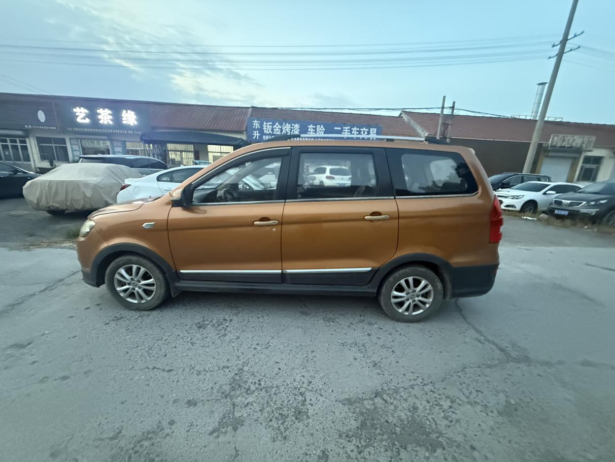 Dongfeng Fengon 360 2015 thumb 11