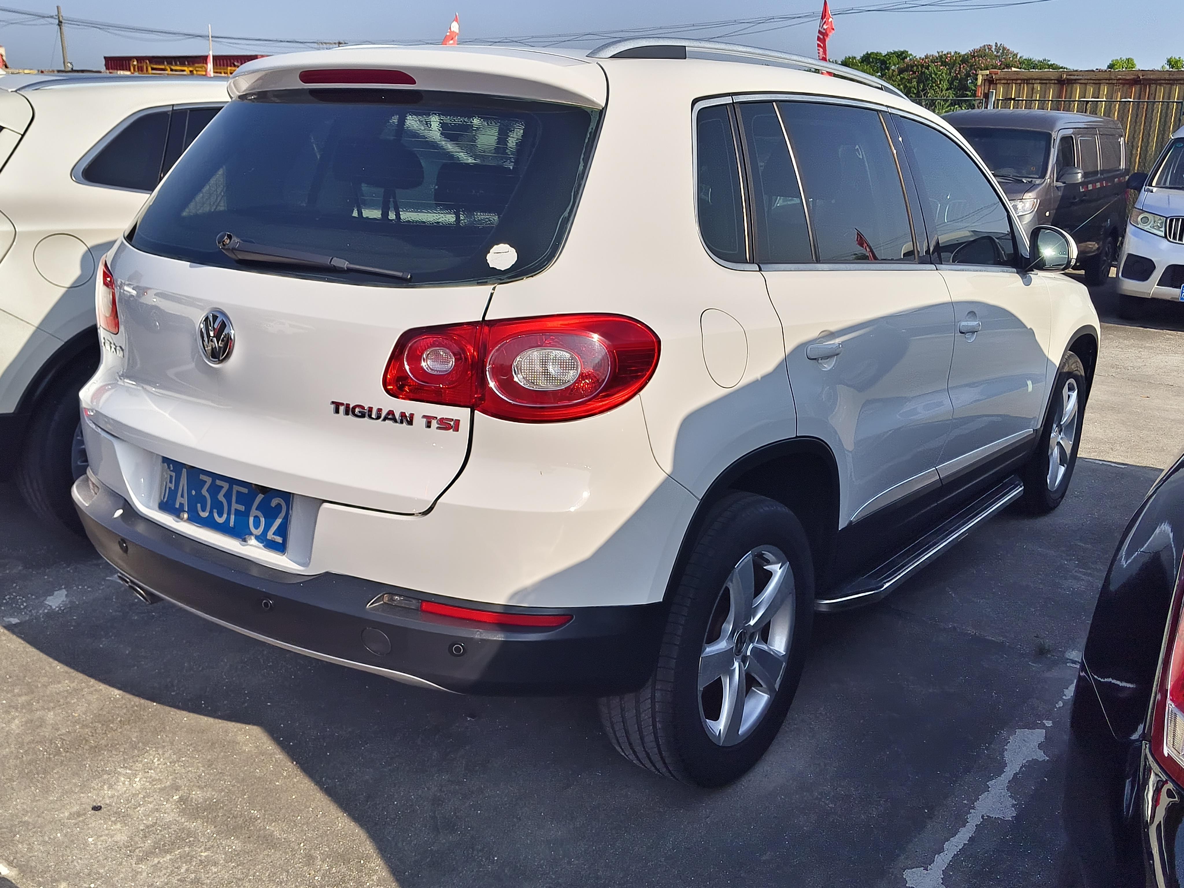 Volkswagen Tiguan 2012 thumb 4