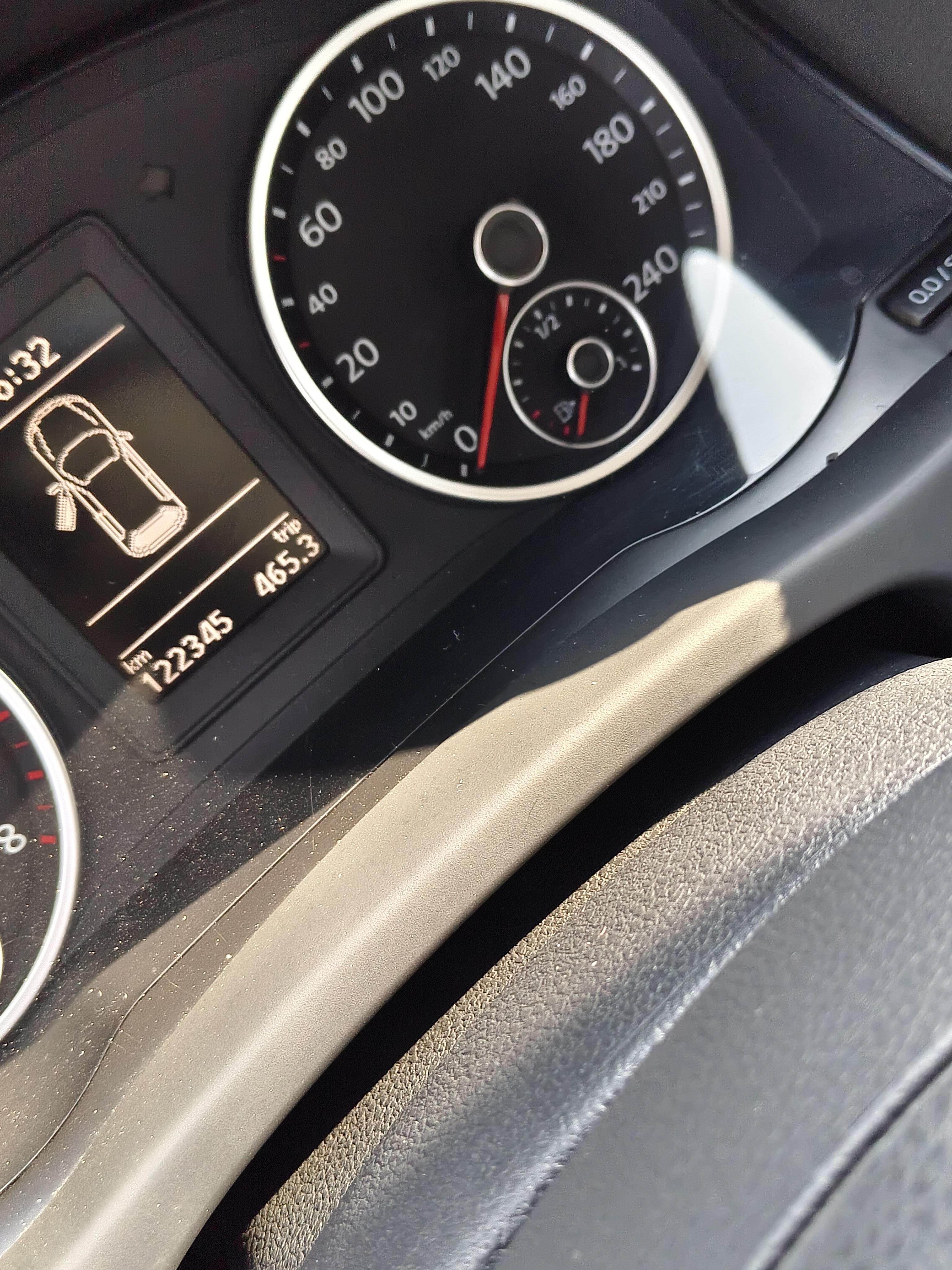 Volkswagen Tiguan 2012 thumb 6