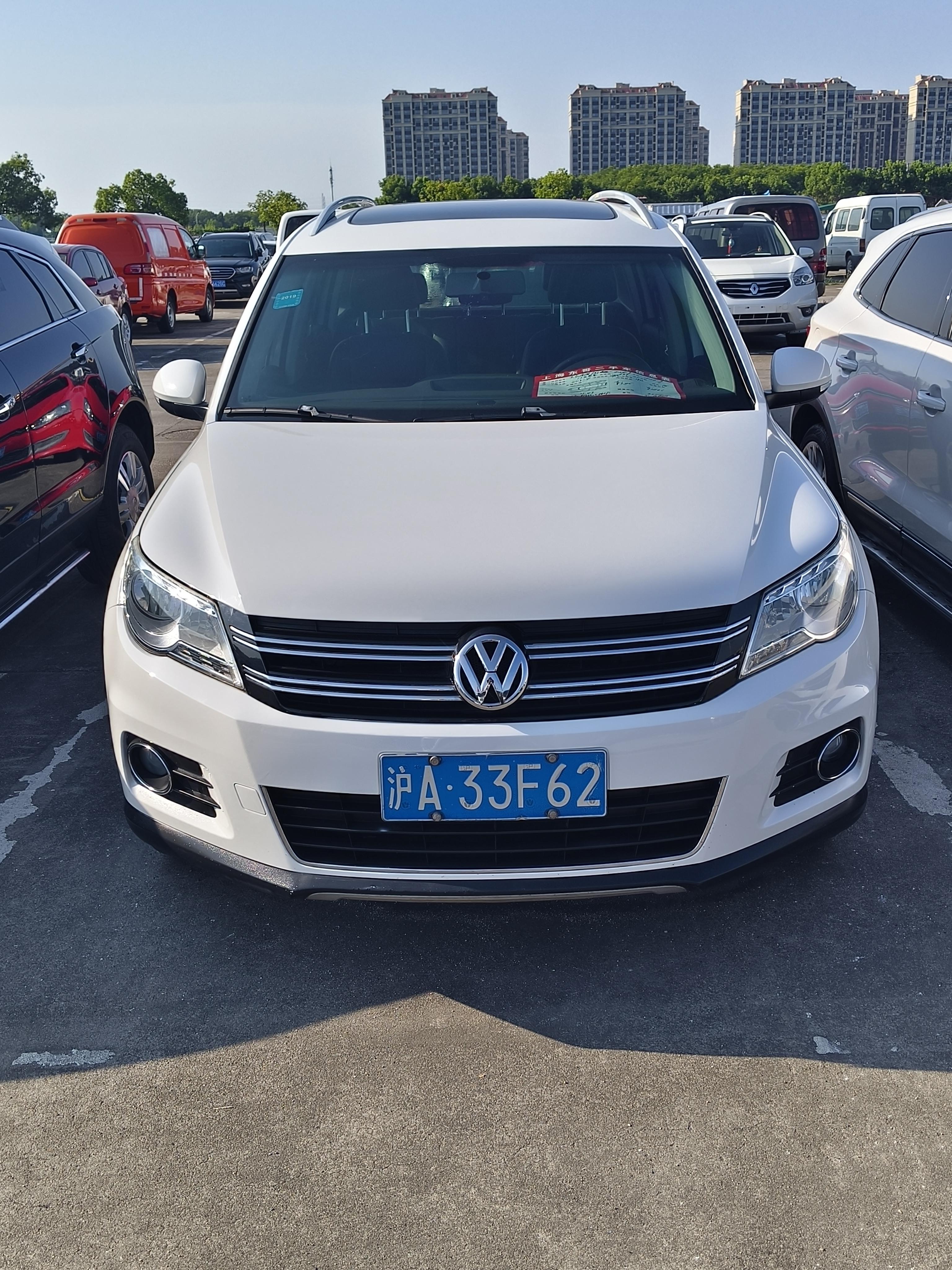 Volkswagen Tiguan 2012 thumb 11