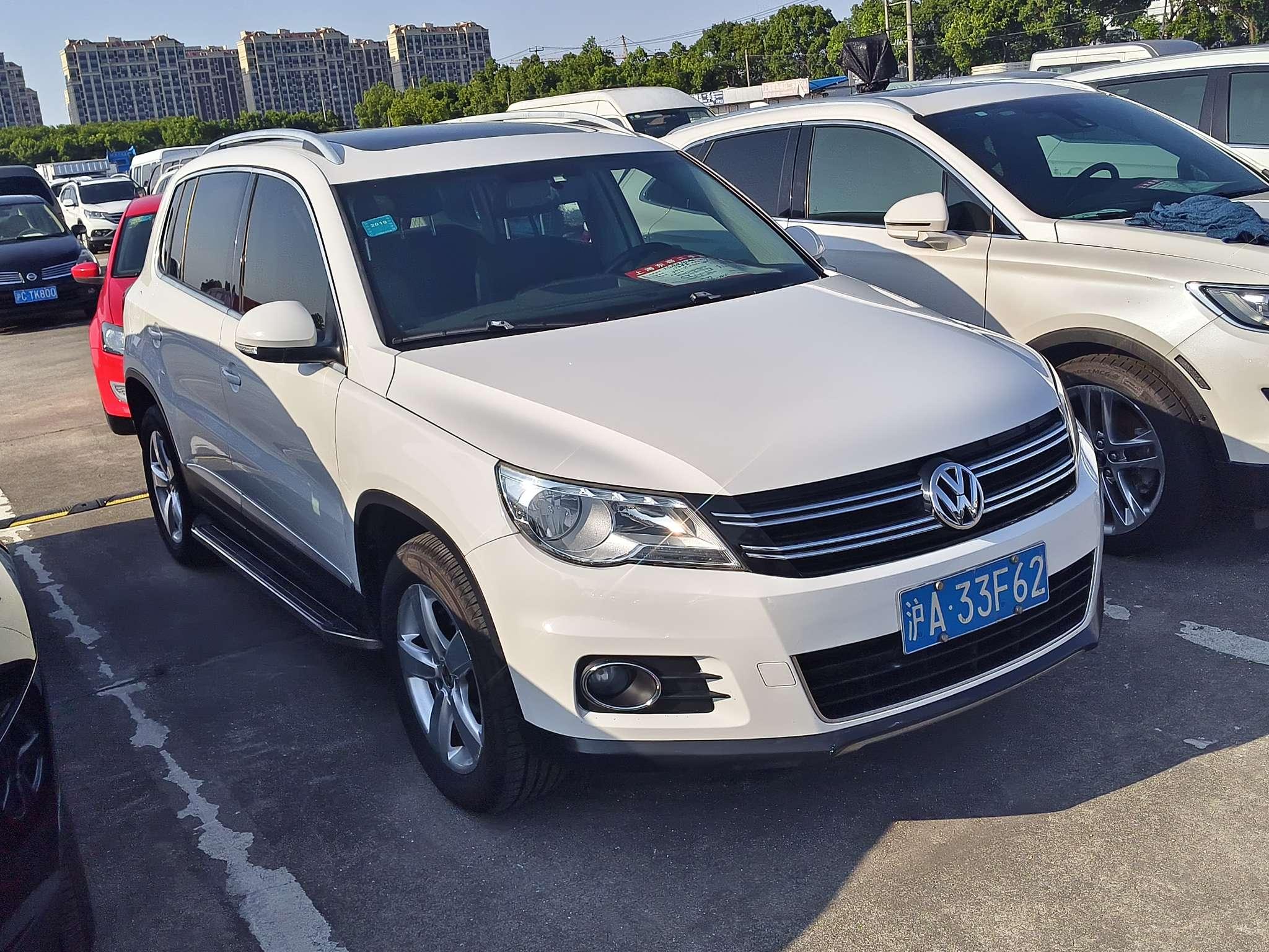 Volkswagen Tiguan 2012 thumb 12