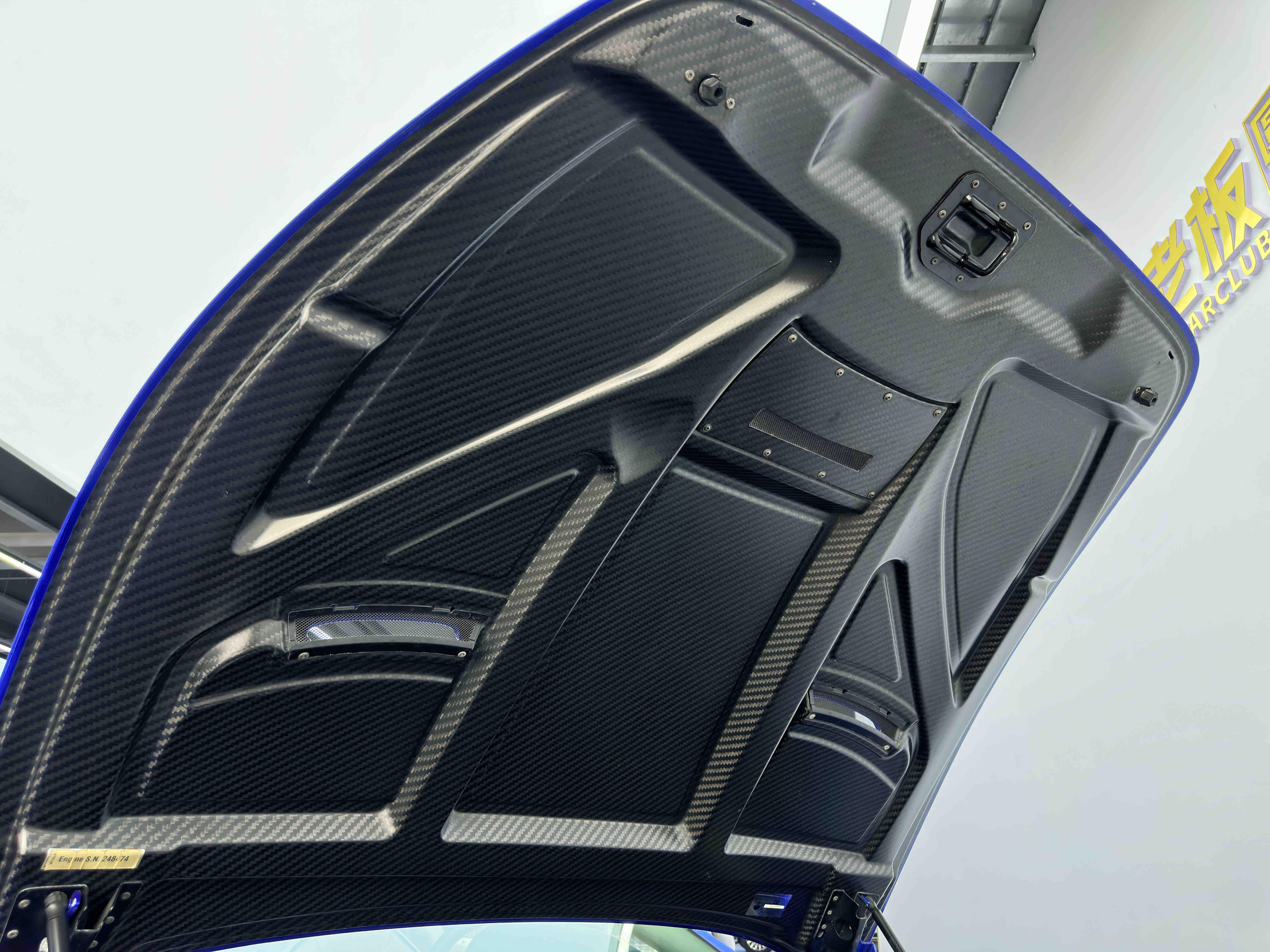 Maserati GranTurismo 2015 thumb 6