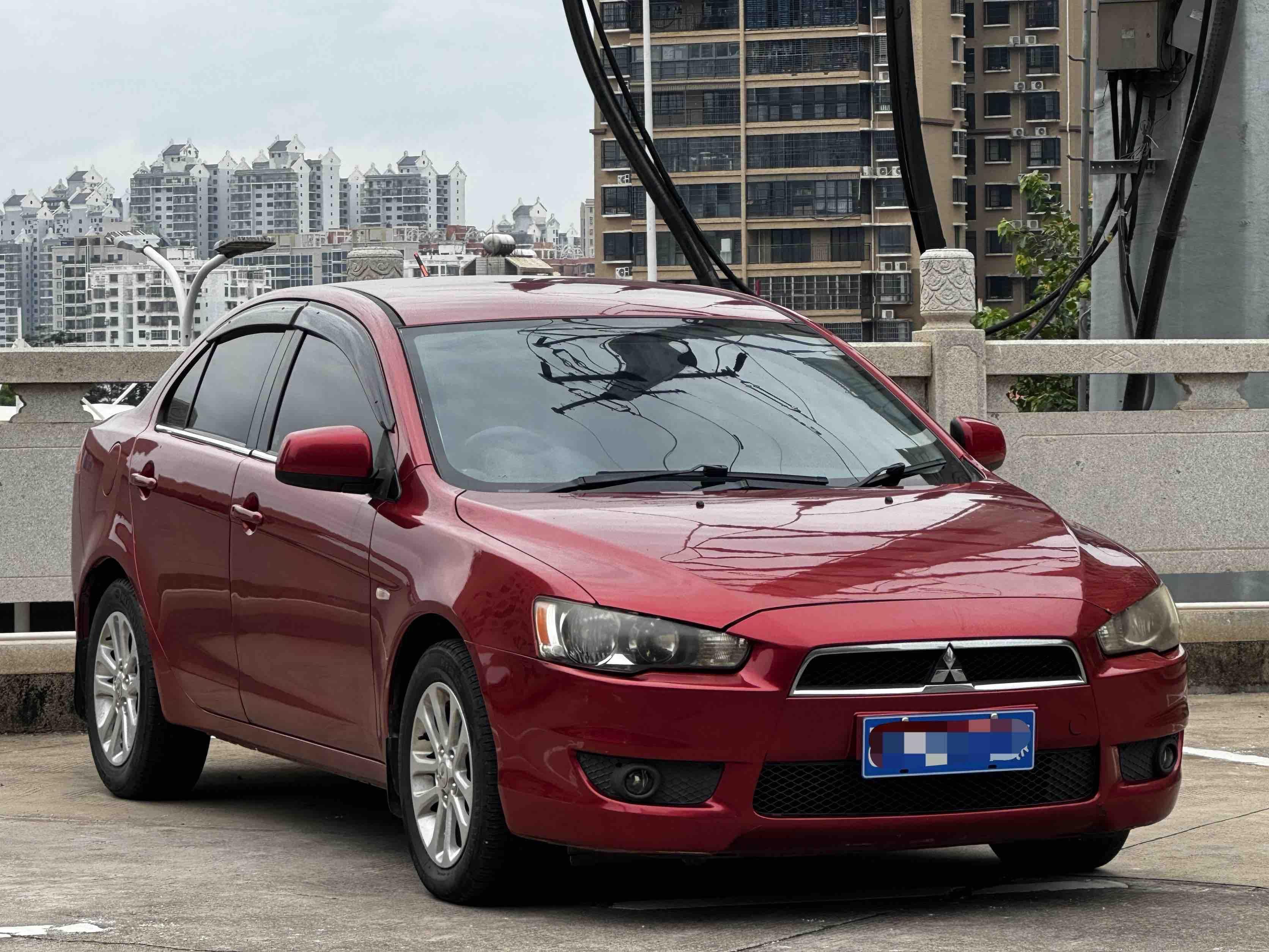 Mitsubishi Yi Shen 2012 thumb 10