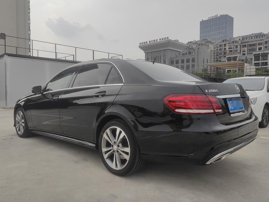 Mercedes-Benz E-Класс 2015 thumb 11